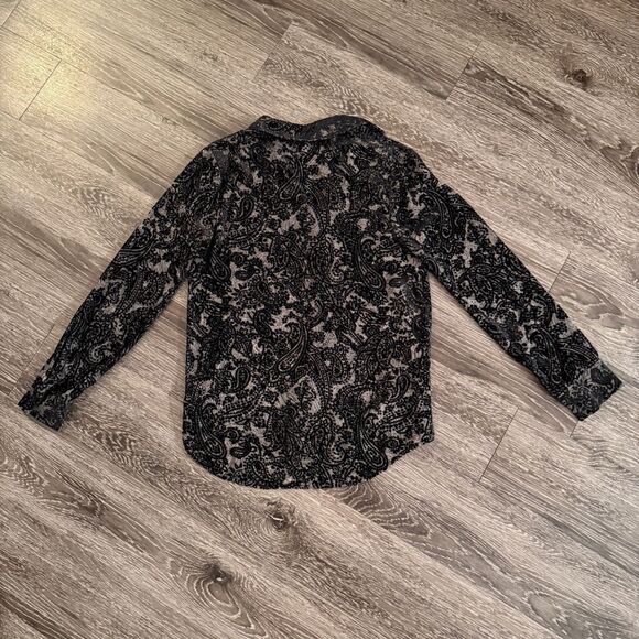 L'AGENCE Hailie Black Burnout Velvet Blouse - Picture 9 of 9